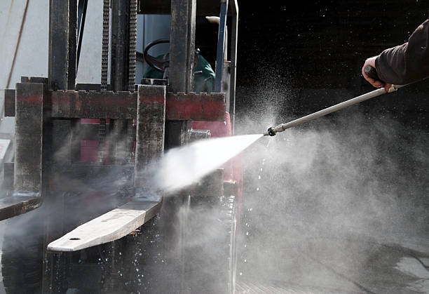 Best Oil Spill Cleanup  in Bellevue, IA